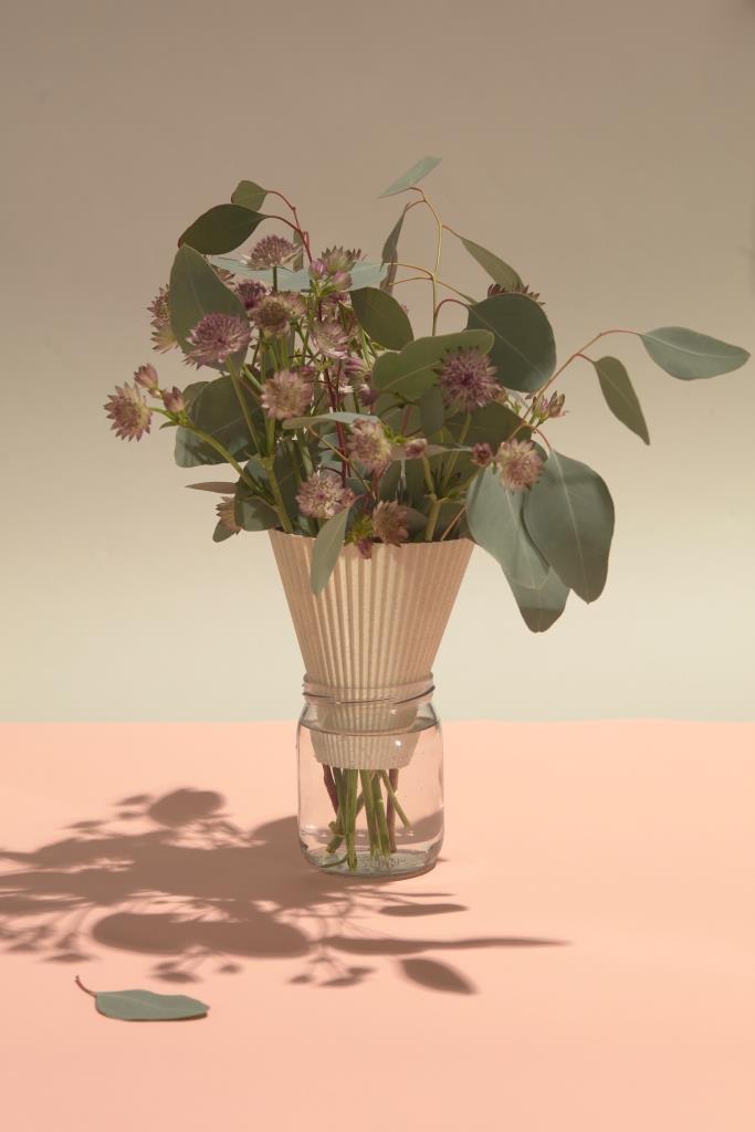 INVASE vase - wazon 2 w 1 - nowość marki FOPPA. Fot. Bartek Sadowski.