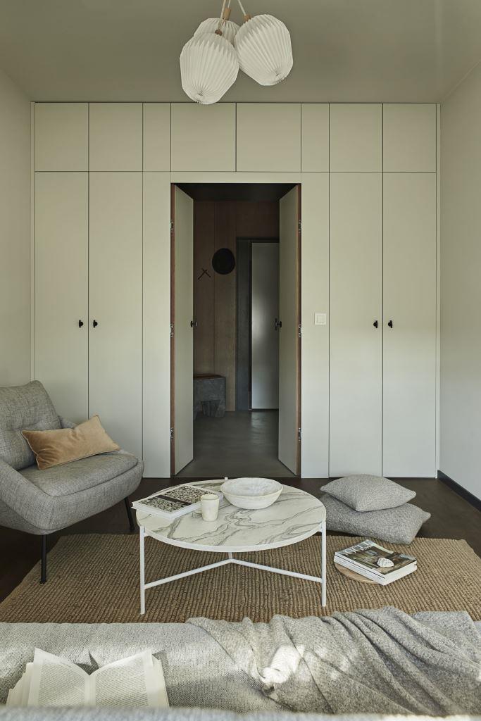 Męski azyl - Perfect apartment, proj. JAM KOLEKTYW. Fot. Jola Skóra.