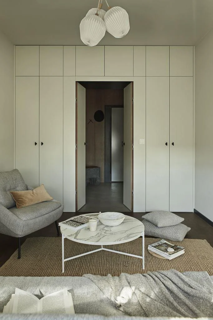 Męski azyl - Perfect apartment, proj. JAM KOLEKTYW. Fot. Jola Skóra.
