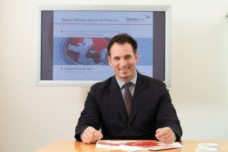 Winifried Dell, członek Zarządu i szef sprzedaży firmy Imos.