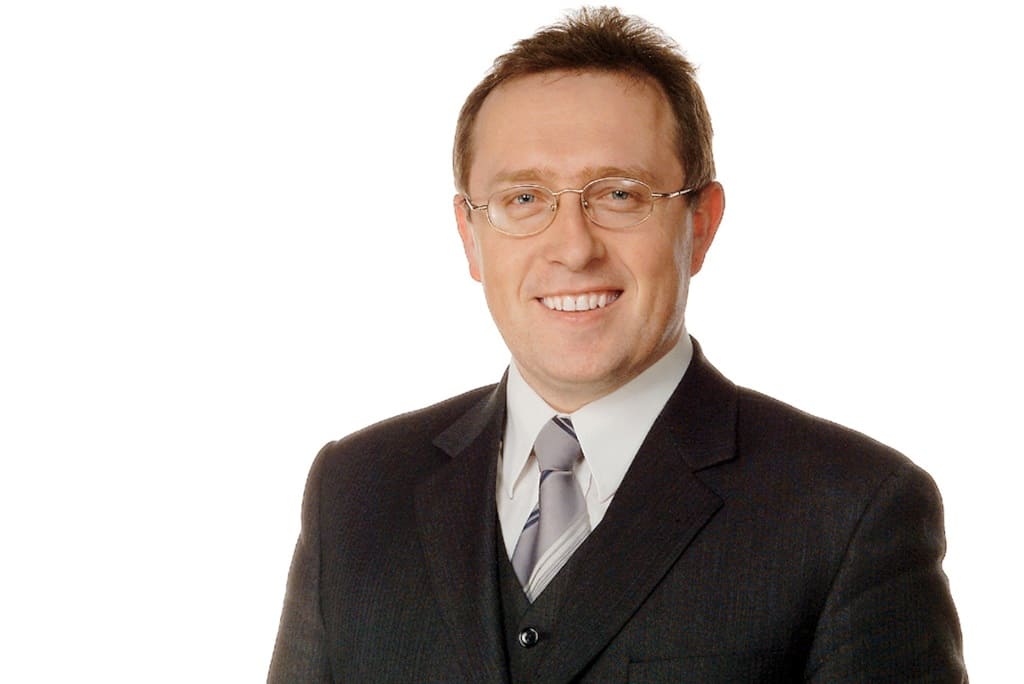 Wojciech Nowicki, trener i lider zespołu LMI w Wielkopolsce, zaangażowanego w programy rozwojowe dla kluczowych ludzi w organizacjach.