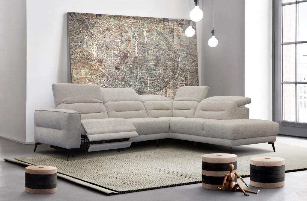 BALI – wielomodułowy układ narożny z funkcją relax – STELLA Sp. z o.o. Grupa POLDEM - Złoty Medal MTP na targach MEBLE POLSKA 2024.