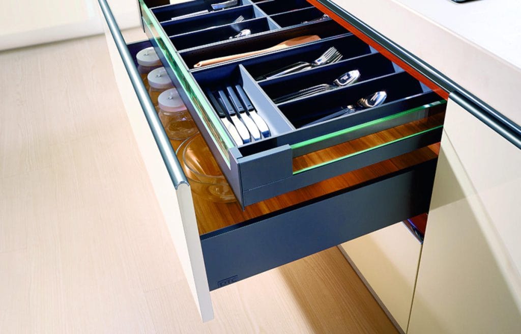 AMIX - otwarta szuflada z wkładem do szuflad w kolorze grafitowym