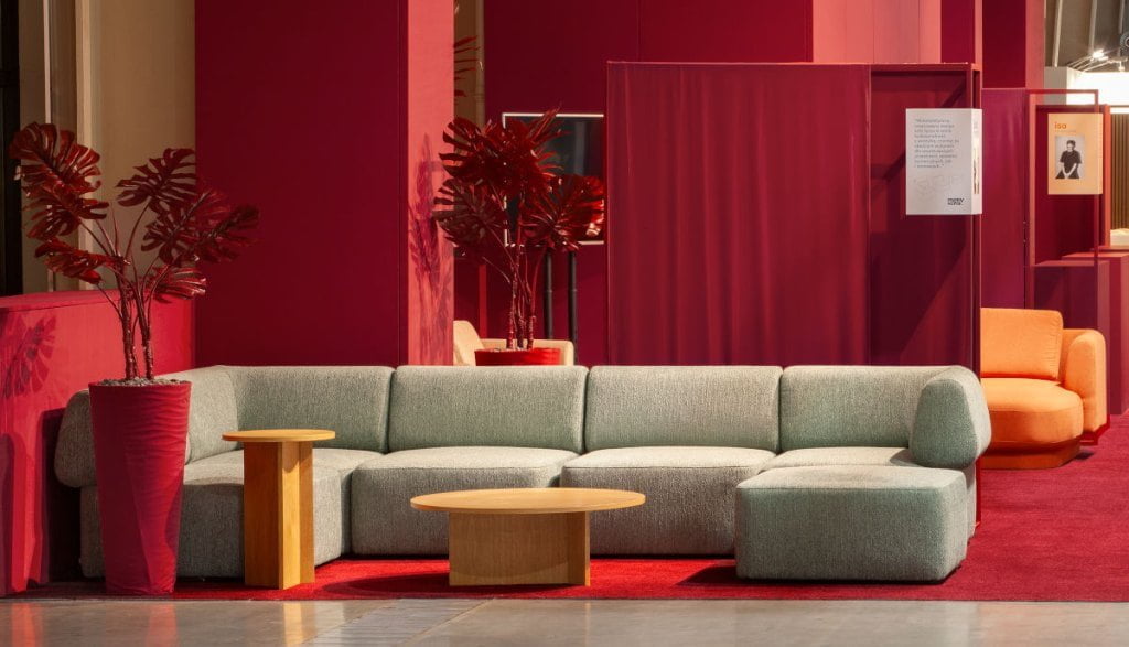 Kolekcja Bold projektu Pawlak&Stawarski dla Motiv Home na targach Meble Polska 2024