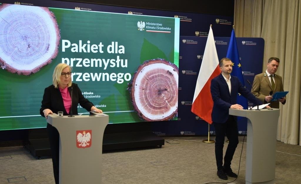 Pakiet dla przemysłu drzewnego zawiera 9 rekomendacji.