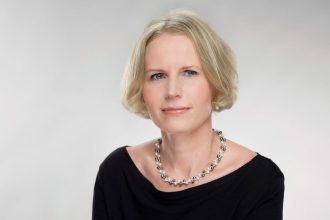 Małgorzata Zielińska-Łazarowicz, rzecznik patentowy i zawodowy pełnomocnik przed Urzędem Harmonizacji Rynku Wewnętrznego, Partner w Kancelarii Rzeczników Patentowych J. Markieta, M. Zielińska-Łazarowicz.