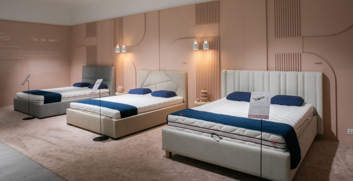 Łóżka z oferty Meble Wójcik na targach Meble Polska 2024