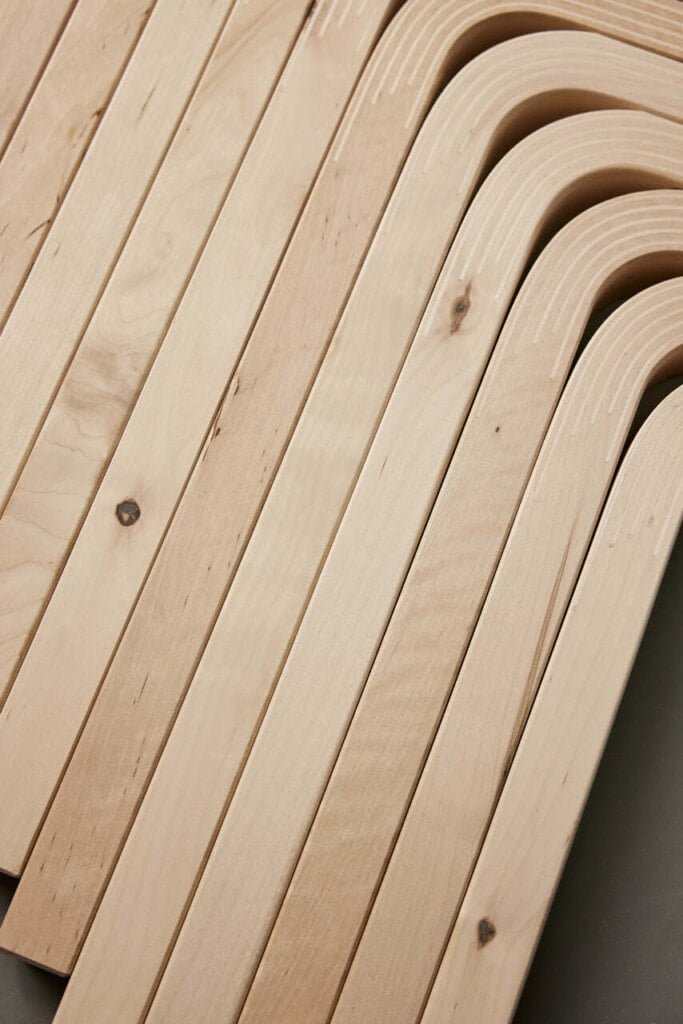 Stool 60 Villi, proj. Formafantasma, prod. Artek. Fot. Mikko Ryhänen.