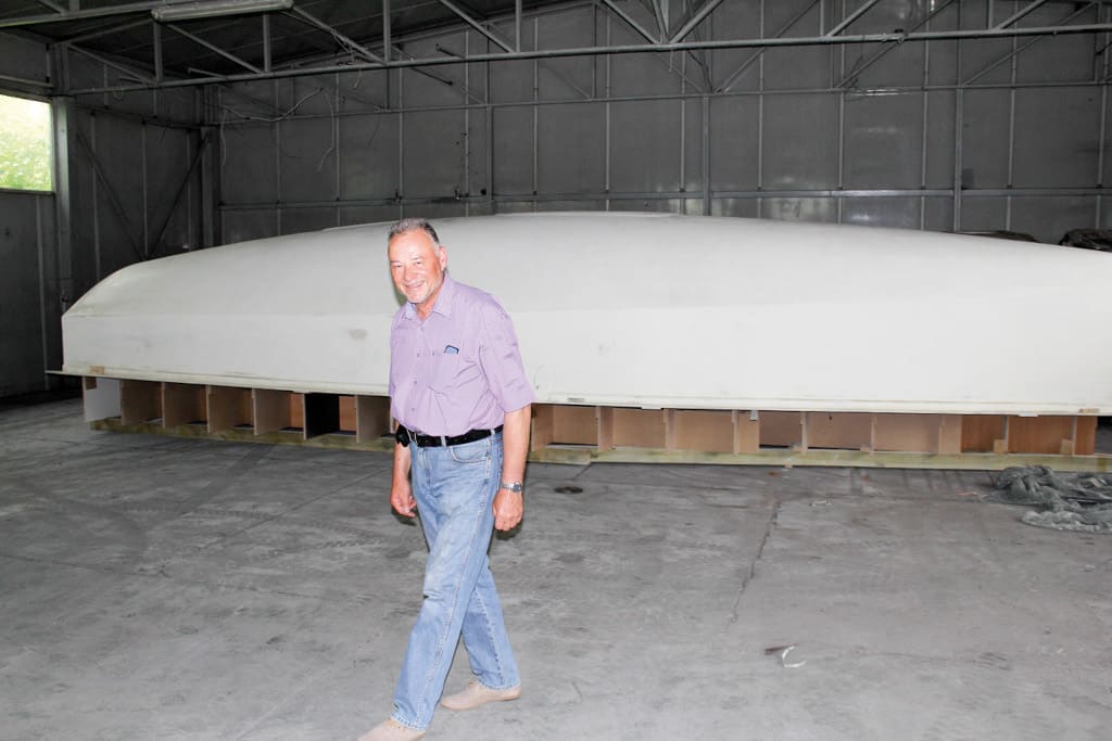 Tak jak pierwsza łódź, którą zaprojektował właściciel firmy EB Akcesoria Meblowe, wszystkie nazywają się Ślimak. Kolejne modele różnią się jedynie szczegółami technicznymi i numerem w nazwie.