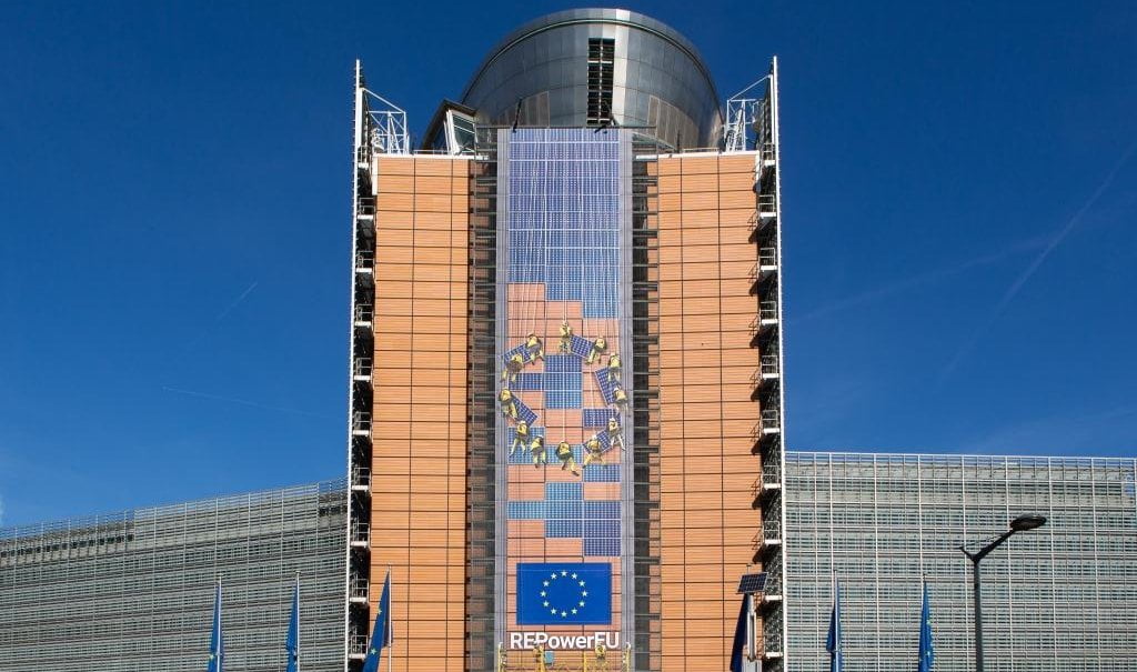 Organizacje branży drzewnej apelują do Komisji Europejskiej o zmiany w rozporządzeniu EUDR. Na zdjęciu siedziba Komisji Europejskiej w Brukseli.