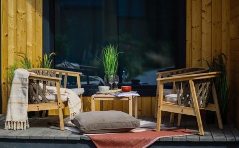 Kolekcja mebli ogrodowych Ribbon, autorzy projektu: Szymon Hanczar, Przemysław Słowik (hanczar.studio).