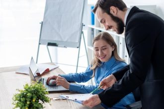 Wiedza czy umiejętności - co się liczy na rynku pracy?