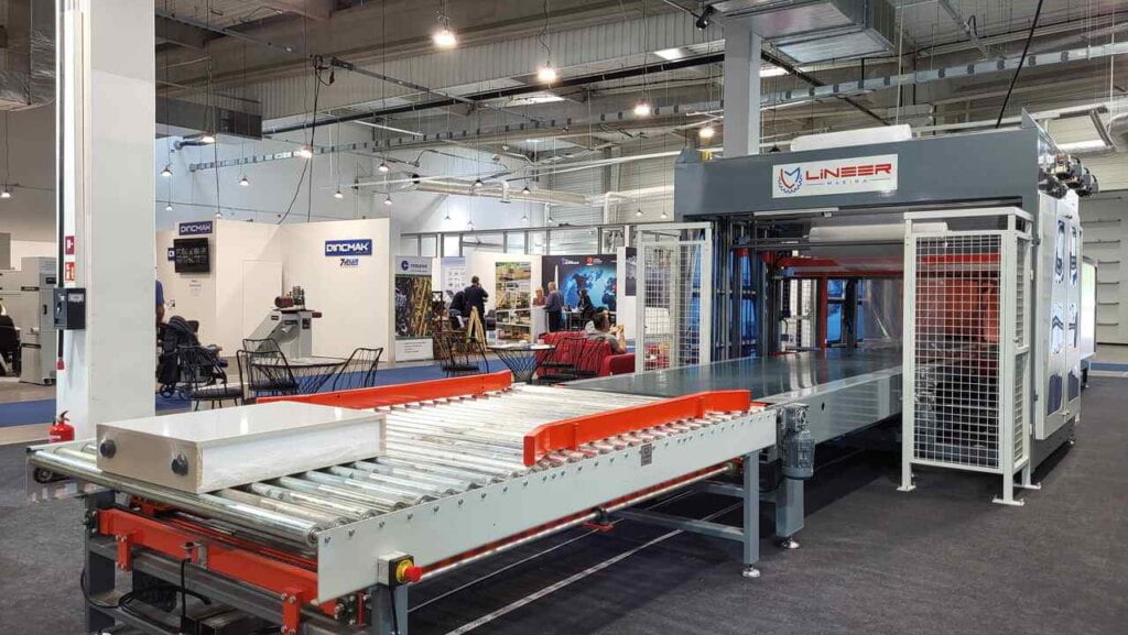 Targi ALL4WOOD 2024 - pierwsza edycja zorganizowana w Polsce.