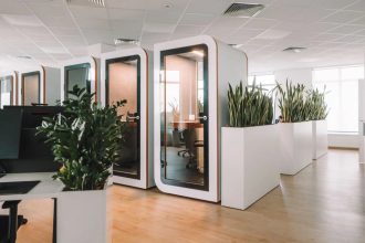 Collaborator - Silentbox, budki akustyczne, obrazek wyróżniający