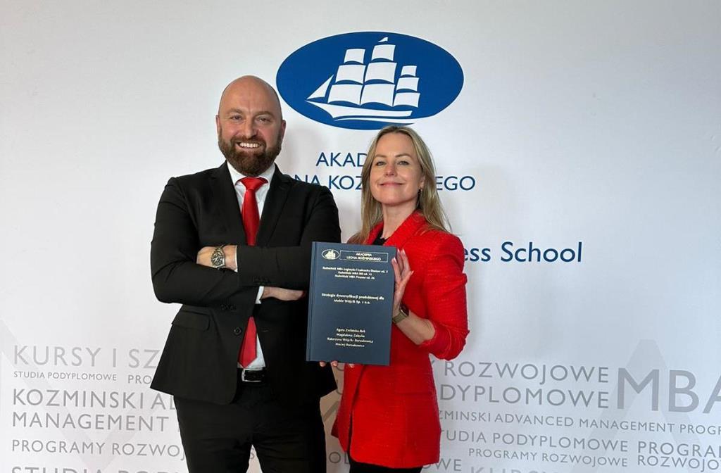 Katarzyna Wójcik-Borsukowicz i Maciej Borsukowicz na obronie MBA.