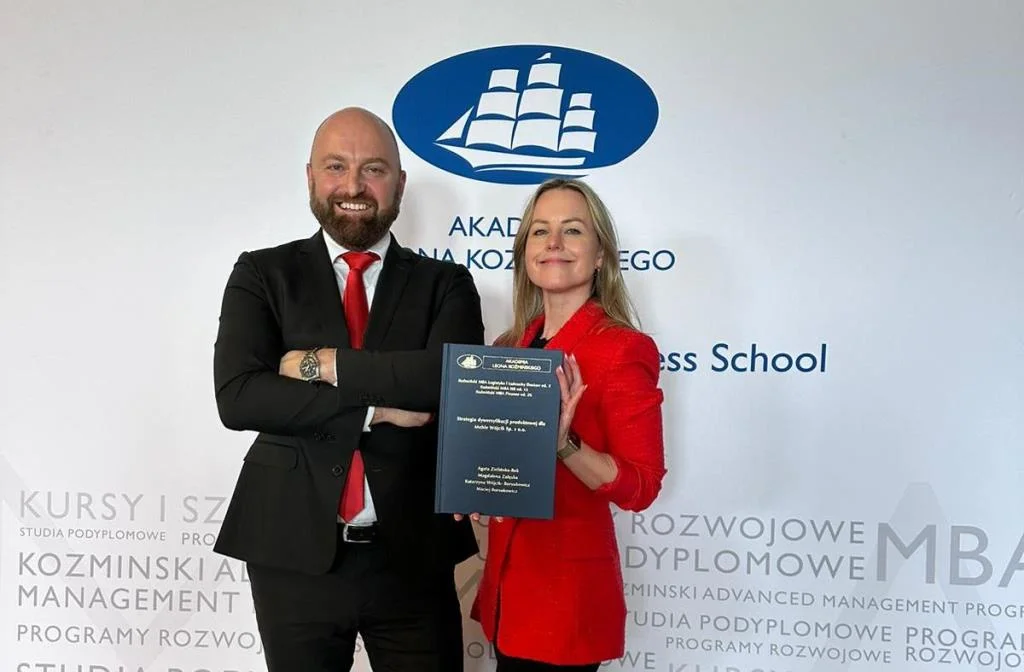 Katarzyna Wójcik-Borsukowicz i Maciej Borsukowicz na obronie MBA.