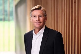 Ulrich Bühler z firmy EGGER przechodzi na emeryturę.