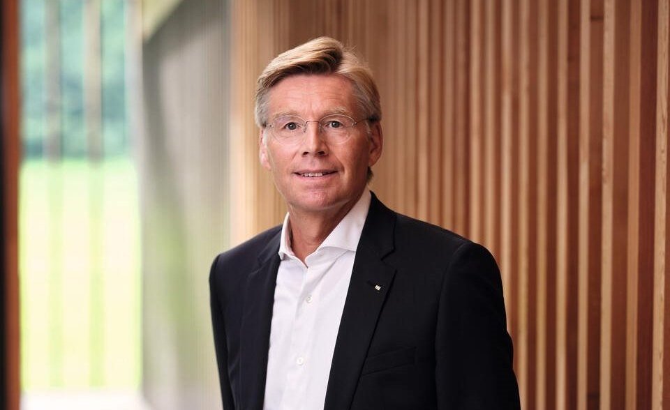 Ulrich Bühler z firmy EGGER przechodzi na emeryturę.