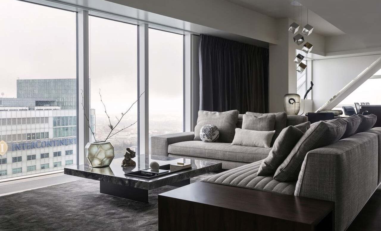 Złota 44, apartament projektu Weroniki Król i Marty Żebrowskiej-Wojczuk z pracowni MOW.design. Fot. Martyna Rudnicka, stylizacja Anna Salak.