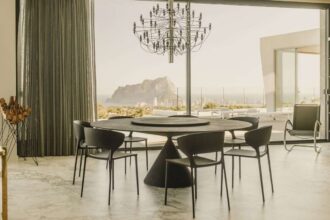 Jadalnia - dom w Hiszpanii w Calpe.