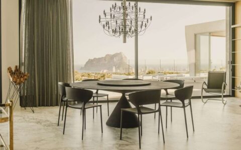 Jadalnia - dom w Hiszpanii w Calpe.