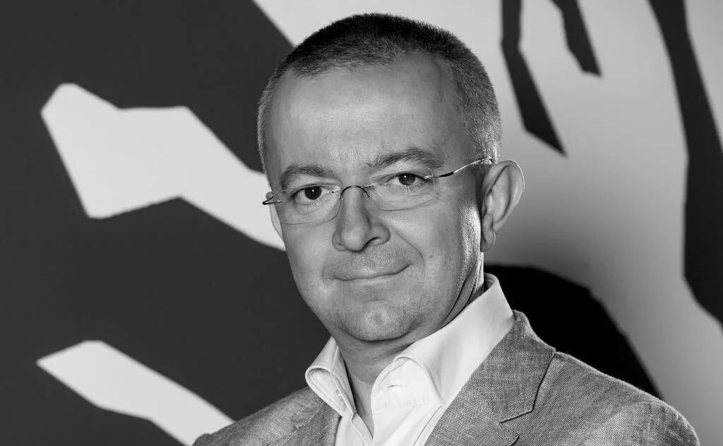 7 czerwca 2024 r. Komenda Miejska Policji w Krośnie poinformowała o tragicznym finale poszukiwań zaginionego mieszkańca Krościenka Wyżnego. Jerzy Krzanowski nie żyje.