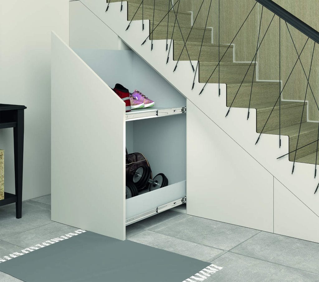 Sevroll - prowadnica do dużych obciążeń H53 pod schodami