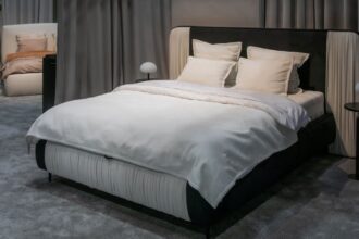 Sprzedaż mebli w czerwcu 2024 roku była mniejsza niż przed rokiem.