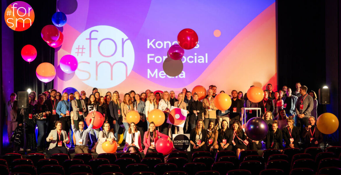 Kongres For Social Media - podsumowanie. zdjęcie grupowe