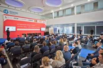 11 września 2024 r. w Poznaniu, podczas targów Drema, odbędzie się IX Ogólnopolski Kongres Meblarski. Na zdjęciu: Ogólnopolski Kongres Meblarski 2023.