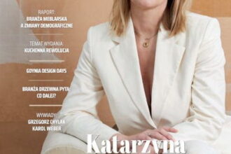 Okładka miesięcznika BIZNES.meble.pl - wydanie sierpień 2024. Na okładce: Katarzyna Kraszewska, założycielka i właścicielka pracowni projektowej Katarzyna Kraszewska Architektura Wnętrz. Fot. Tom Kurek.