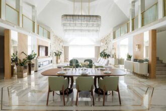 Dom w stylu nowojorskim, projekt: Aneta Korus i Paula Pióro, Pracownia Projektowa Architektura i Wnętrza w Kielcach, ambasadorki marki Geberit. Fot. Bartek Barczyk.