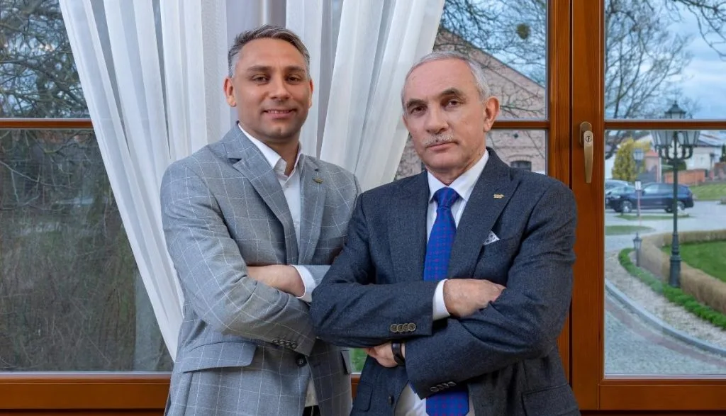 Jan Szynaka z synem Michałem.