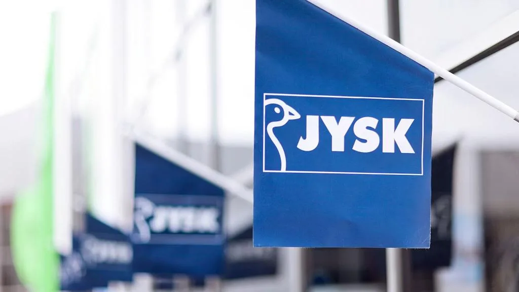 JYSK otworzył sklep nr 100 w pogrążonej wojną Ukrainie.