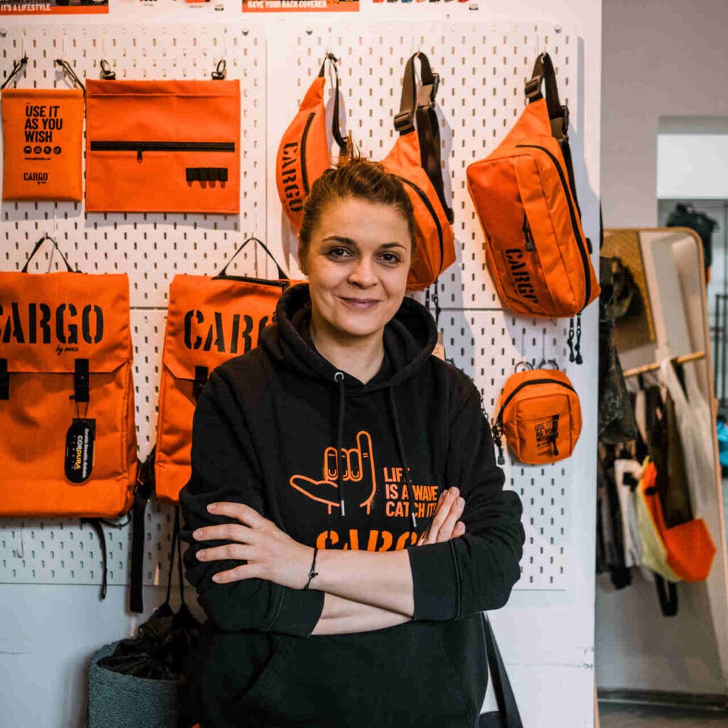 Kategoria – fashion: Linia toreb, plecaków, nerek materiału z recyklingu, marka: CARGO by OWEE, projektant i producent: Migfactory Anna Migacz-Lesińska. Fot. Michał Orliński.