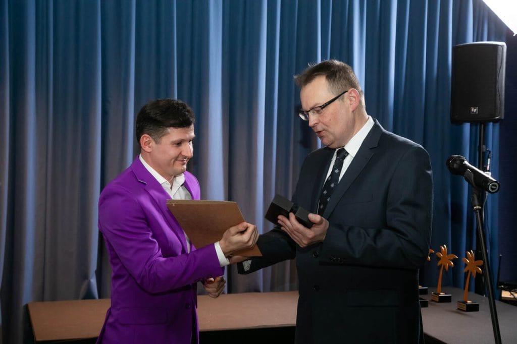 Michał Pytel z Arlity z Diamentem Internautów. Fot. Tomasz Markowski.