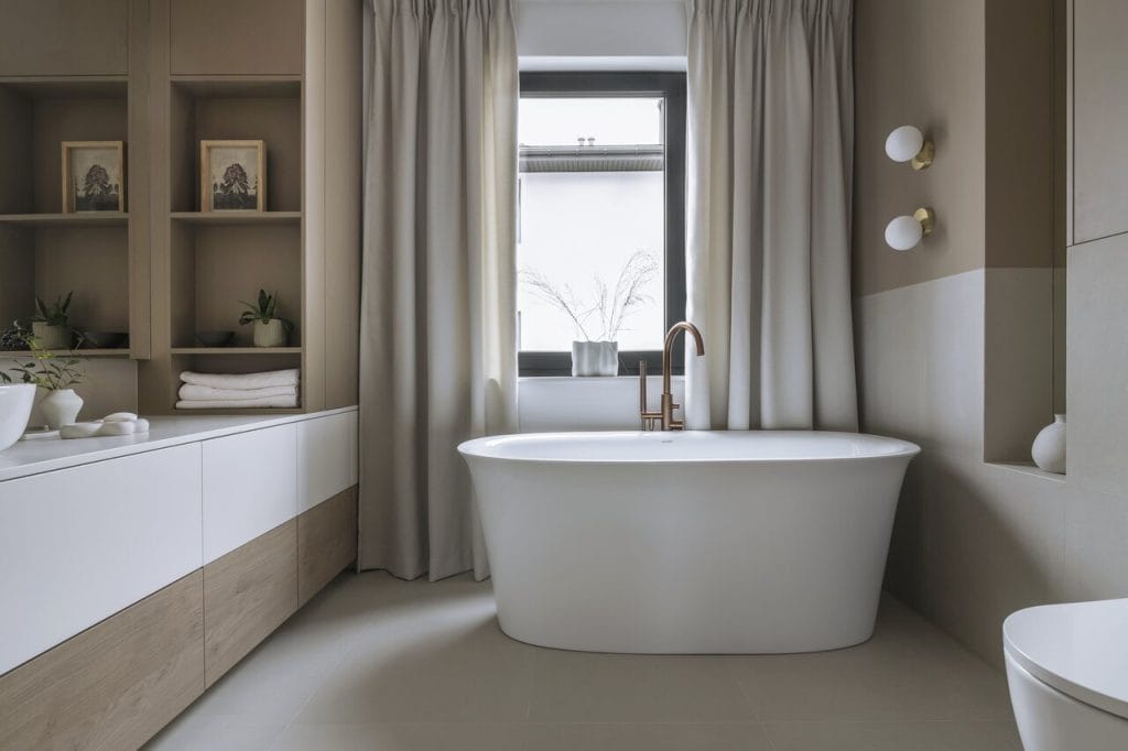 Projekt łazienki: Decoroom, stylizacja: Maria Szymańska. Fot. Kamila Markiewicz-Lubańska, Wnętrza w obiektywie.