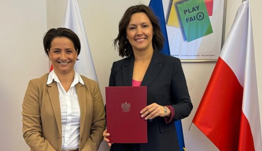 Od lewej: Edyta Demby-Siwek, prezeska Urzędu Patentowego RP i nowa wiceprezeska Żaneta Zemła-Pacud.