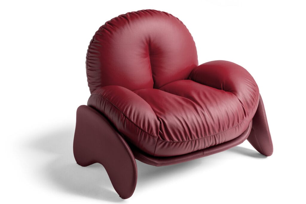 Fotel Squash dla Poltrona Frau jest przyjemny w dotyku i zapewnia komfort podczas wypoczynku.