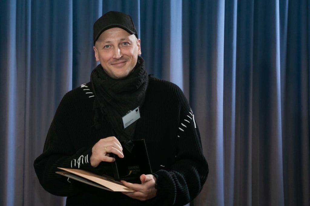 Rafał Lemieszko z Diamentem Meblarstwa 2025 dla FUNAN - Impress Decor Polska Sp. z o.o. Fot. Tomasz Markowski.