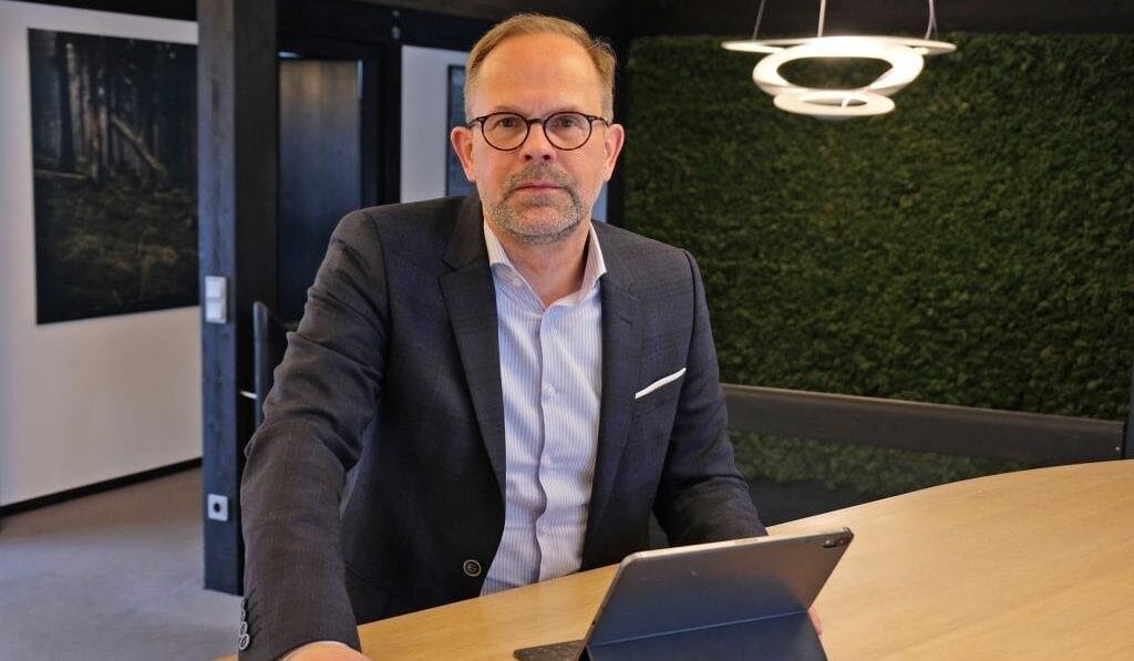 Jan Kurth, dyrektor generalny VDM, o zmianach w łańcuchach dostaw, z którymi muszą liczyć się przedsiębiorcy z branży meblarskiej i cały niemiecki przemysł meblarski.