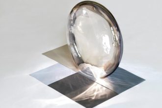 Kvadrat Clearview autorstwa Alfredo Häberli.