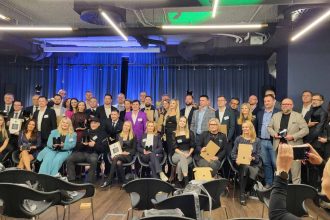 4 grudnia 2024 r. w klimatycznych wnętrzach hotelu Royal Tulip Warsaw Centre wręczone zostały nagrody Diament Meblarstwa 2025.