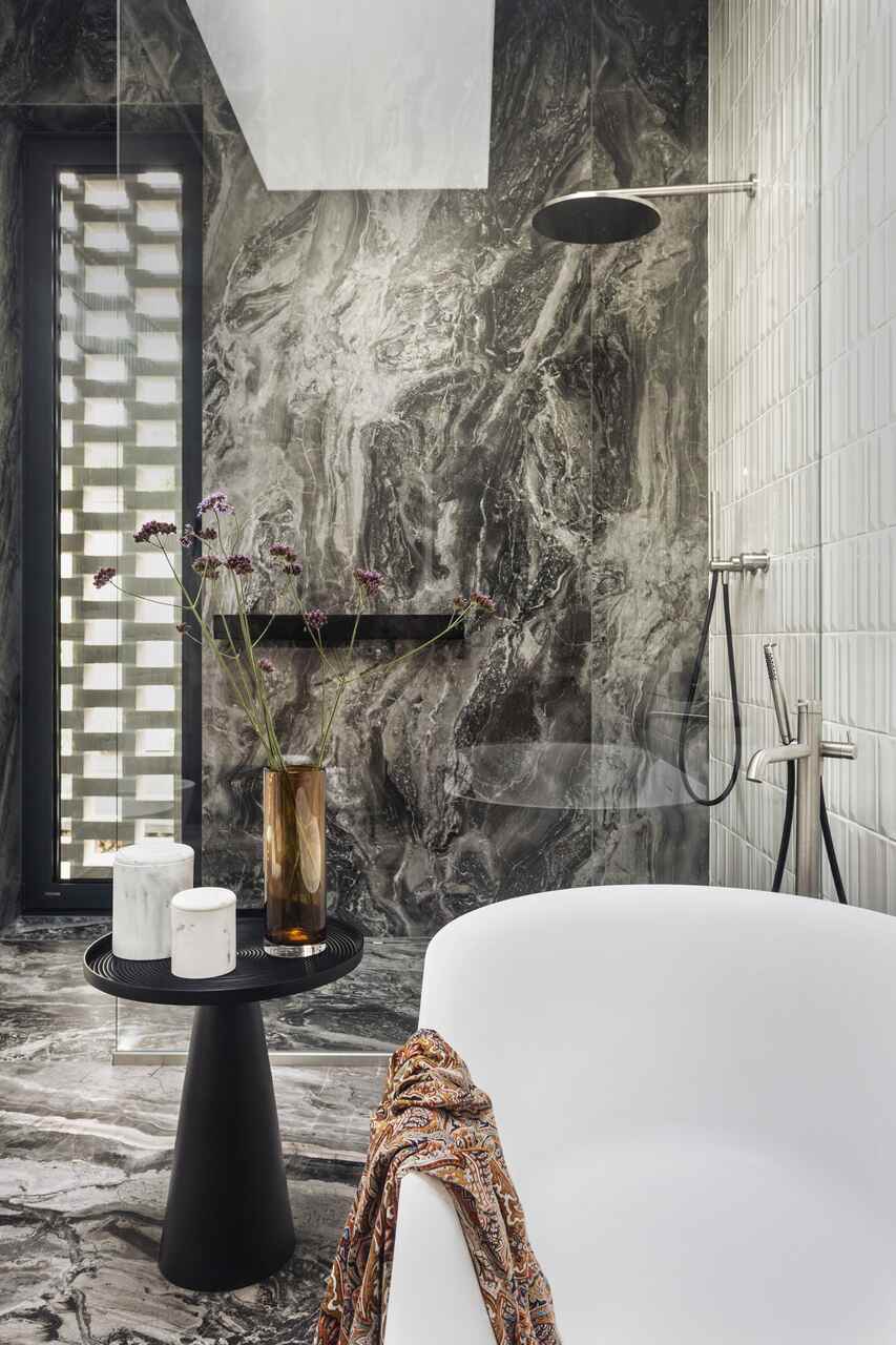 Dla Marty Żebrowskiej-Wojczuk i Weroniki Król projektowanie wnętrz to coś więcej niż tworzenie przestrzeni miłych dla oka. Założycielki pracowni mow.design wierzą, że estetyka, praktyczność i luksus nie muszą się wykluczać.