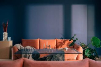 Nocturne, czyli Kolor Roku Tikkurila 2025.