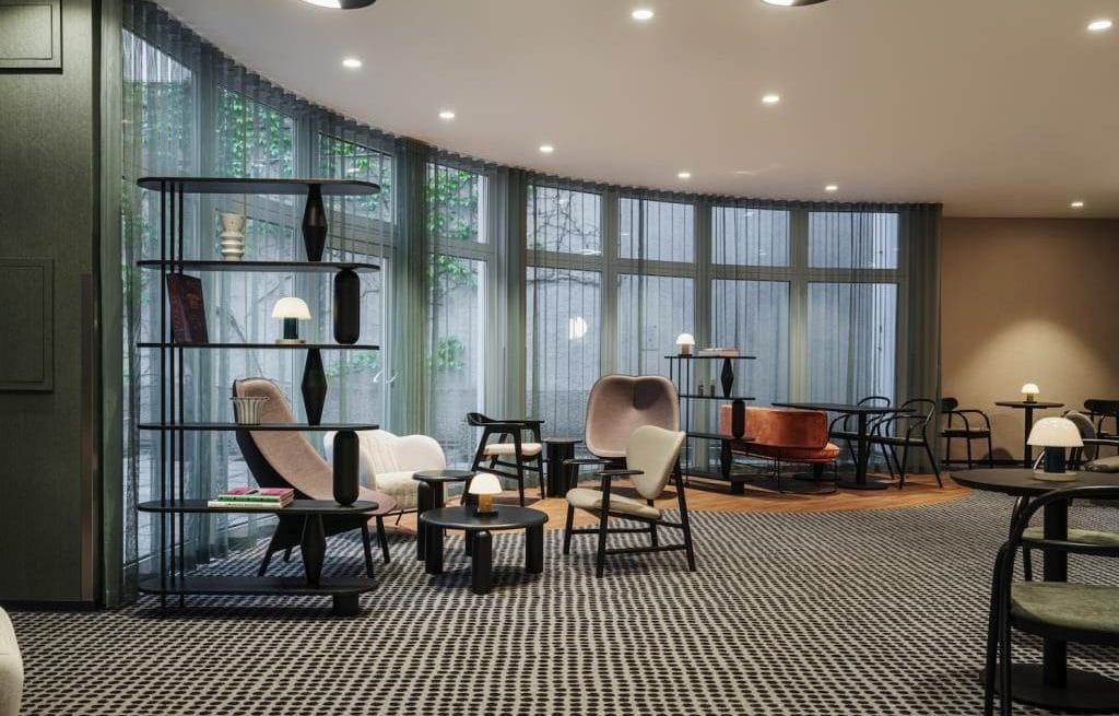 Projekt wnętrz hotelu Mercure Wien City, autorstwa AKA Studio. Fot. Mood Authors.