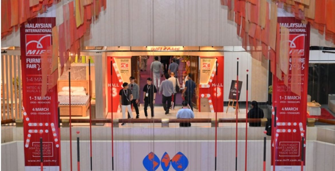Hala targowa MIFF 2026 w Kuala Lumpur – przestrzeń spotkań branży meblarskiej i rozmów B2B