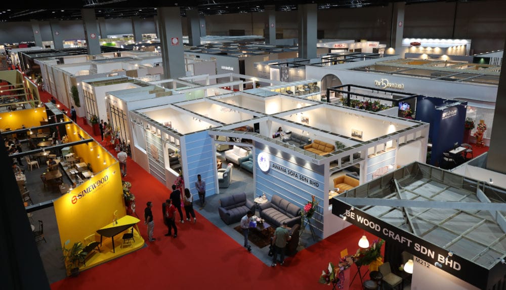 Stoisko Muar Furniture Association (MFA) na Międzynarodowych targach meblowych w Malezji MIFF