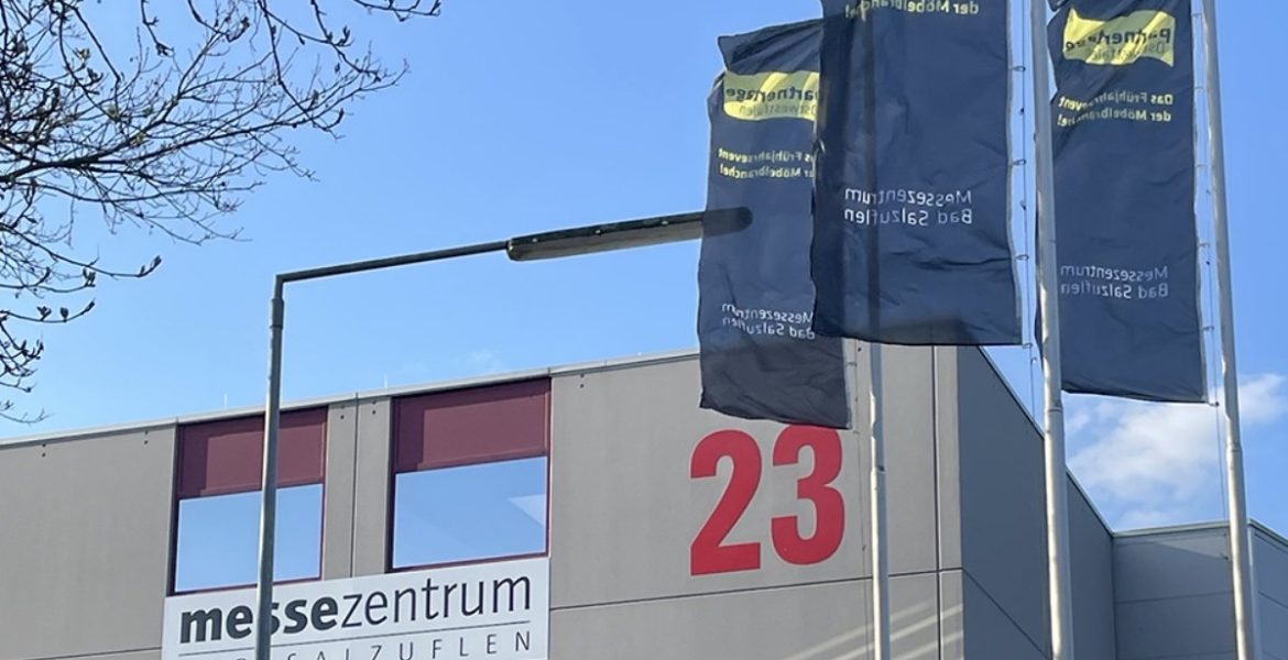 Centrum targowe Bad Salzuflen podczas targów meblarskich w Niemczech 2026
