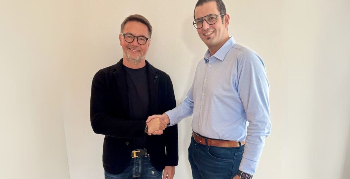 Roland Auer (po lewej) i Michael Egger Jr. (po prawej), Grupa EGGER.